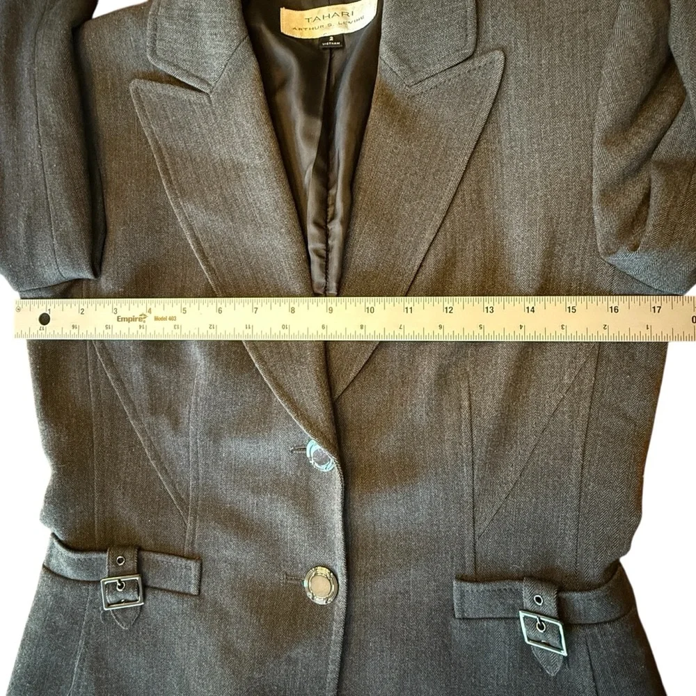 Tahari Arthur S. Levine Gray Blazer Jacket – Classic Tailored Workwear Women’s 2 - Picture 12 of 14